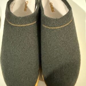 Men’s OluKai Hulu Mules